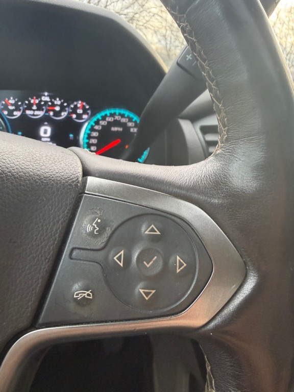 2017 Chevrolet Tahoe Image 6