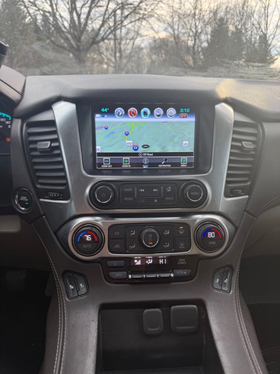 2017 Chevrolet Tahoe Image 8