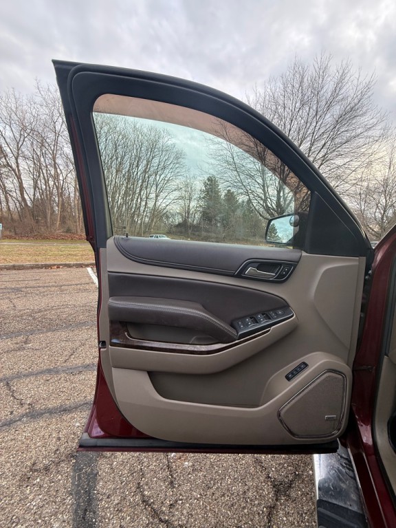 2017 Chevrolet Tahoe Image 13