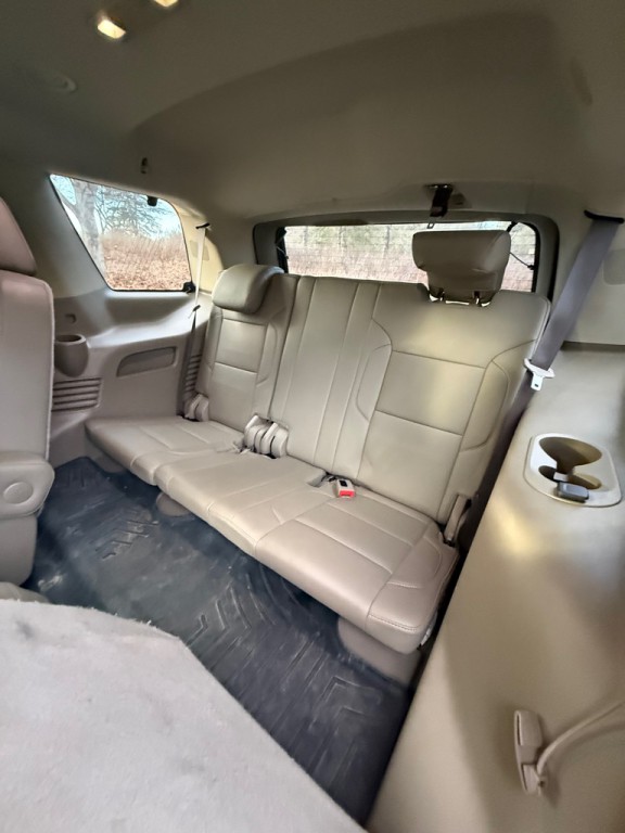 2017 Chevrolet Tahoe Image 18