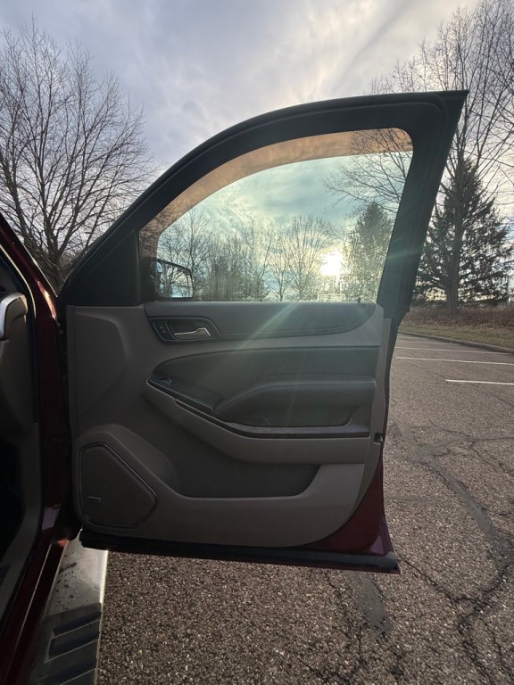 2017 Chevrolet Tahoe Image 25