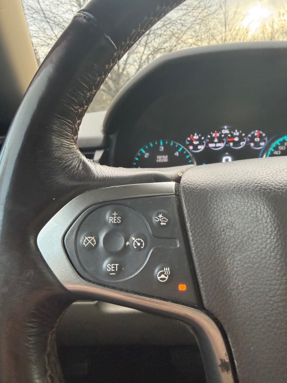 2017 Chevrolet Tahoe Image 6