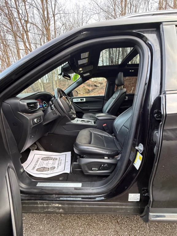 2020 Ford Explorer Image 14
