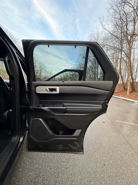 2020 Ford Explorer Image 22