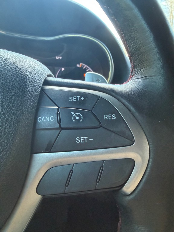 2017 Jeep Grand Cherokee Image 6