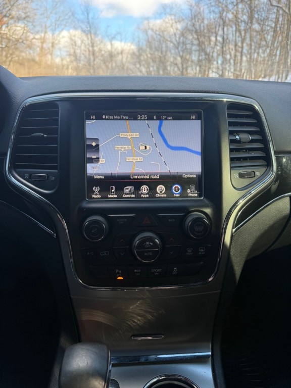 2017 Jeep Grand Cherokee Image 8