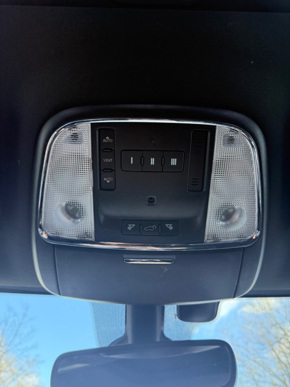 2017 Jeep Grand Cherokee Image 10