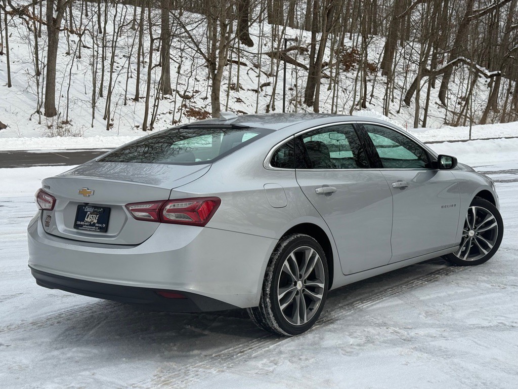 2021 Chevrolet Malibu Image 4