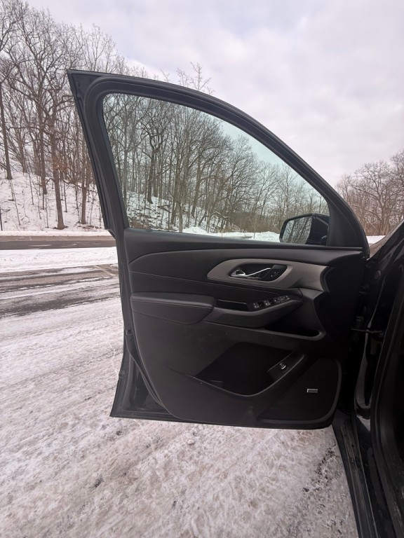 2020 Chevrolet Traverse Image 14