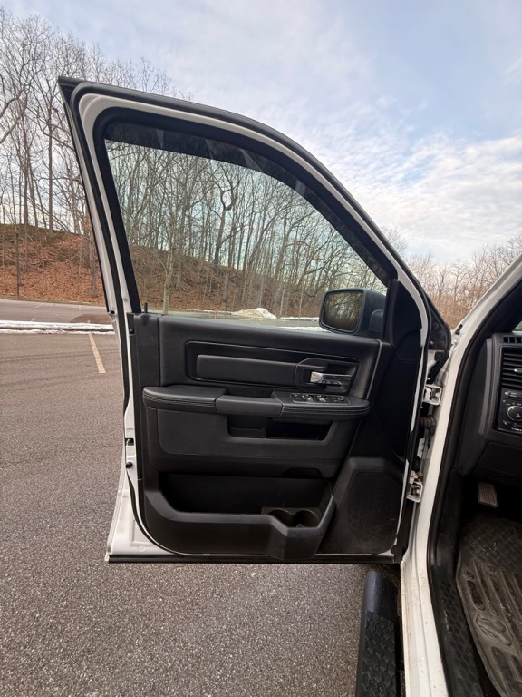 2017 RAM 1500 Image 15