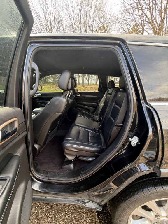 2017 Jeep Grand Cherokee Image 13