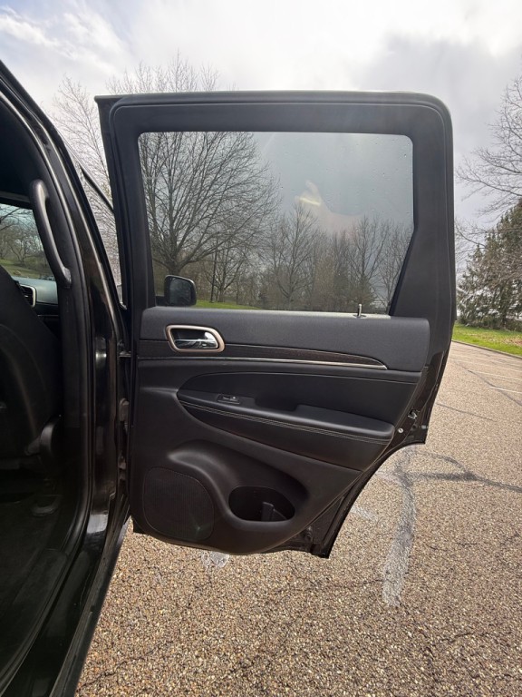 2017 Jeep Grand Cherokee Image 19