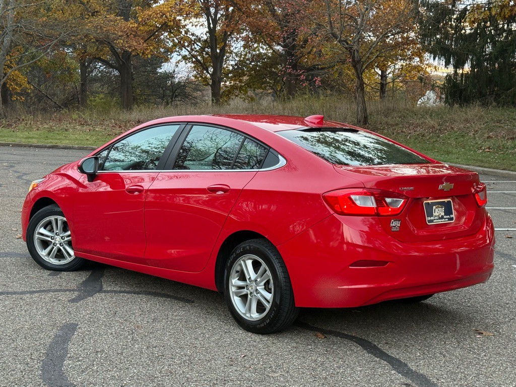 2016 Chevrolet Cruze Image 3