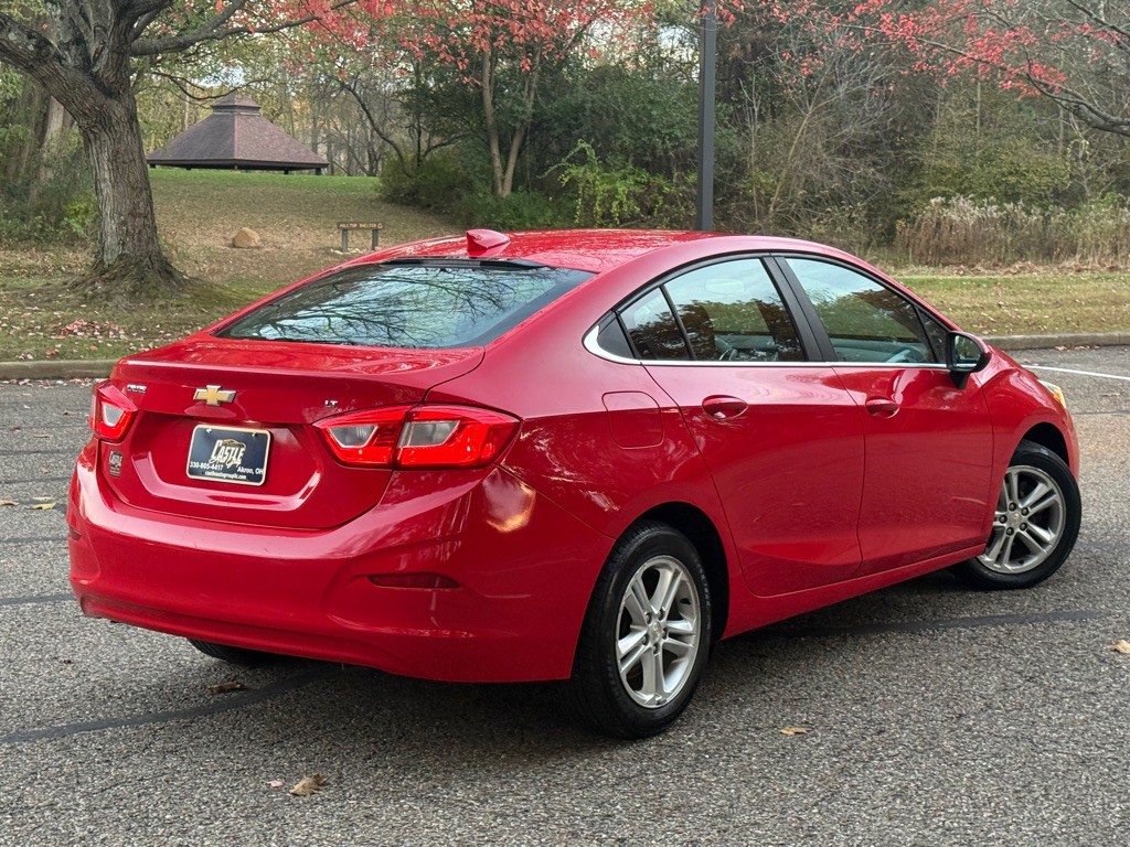 2016 Chevrolet Cruze Image 4