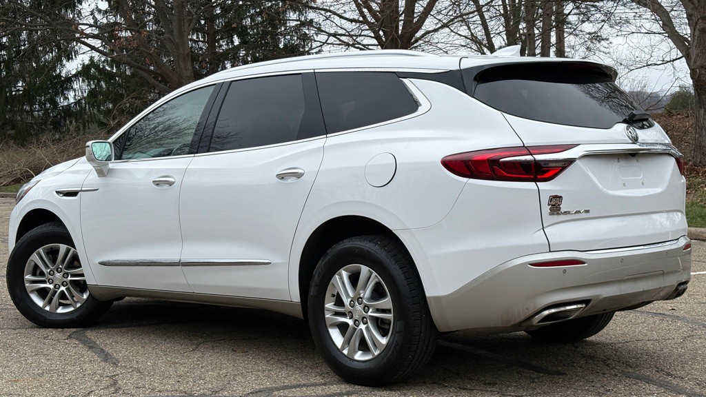 2020 Buick Enclave Image 3
