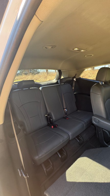 2020 Buick Enclave Image 16