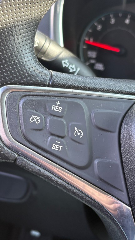 2019 Chevrolet Equinox Image 7