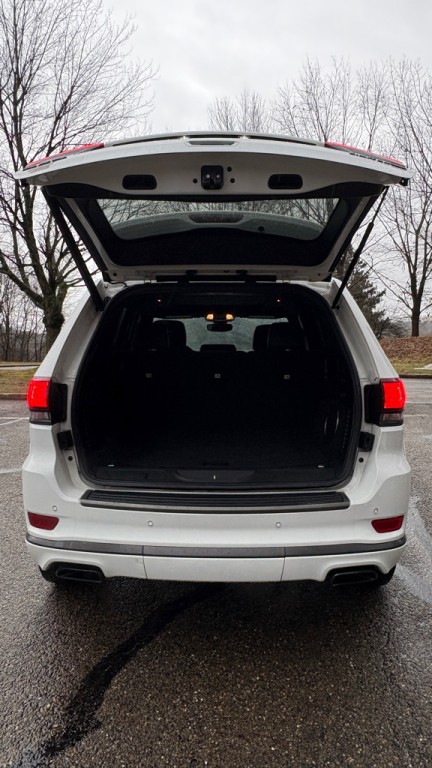 2020 Jeep Grand Cherokee Image 15