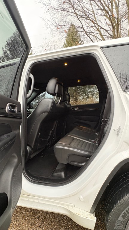 2020 Jeep Grand Cherokee Image 17