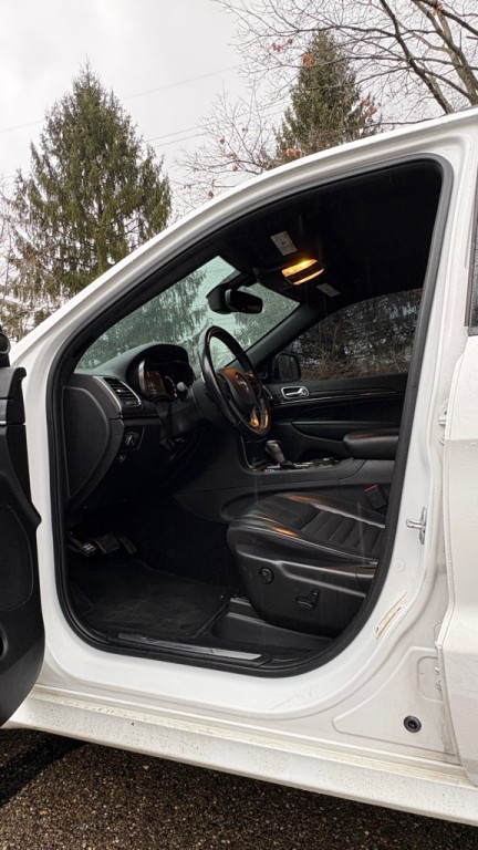 2020 Jeep Grand Cherokee Image 20