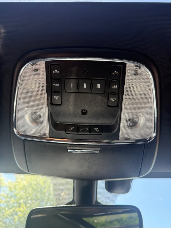 2020 Jeep Grand Cherokee Image 11