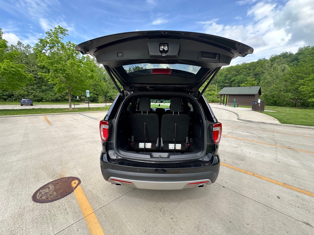 2017 Ford Explorer Image 19