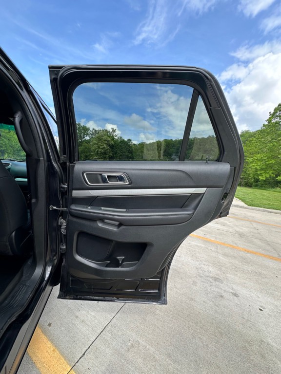 2017 Ford Explorer Image 22