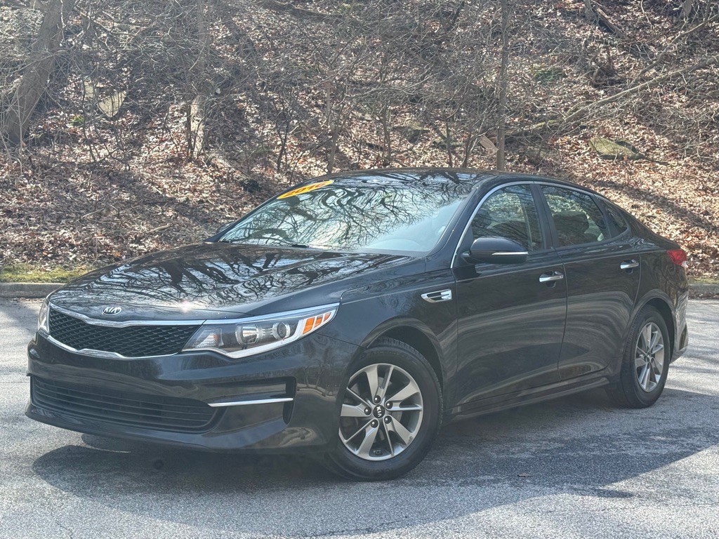2016 Kia Optima Image 1