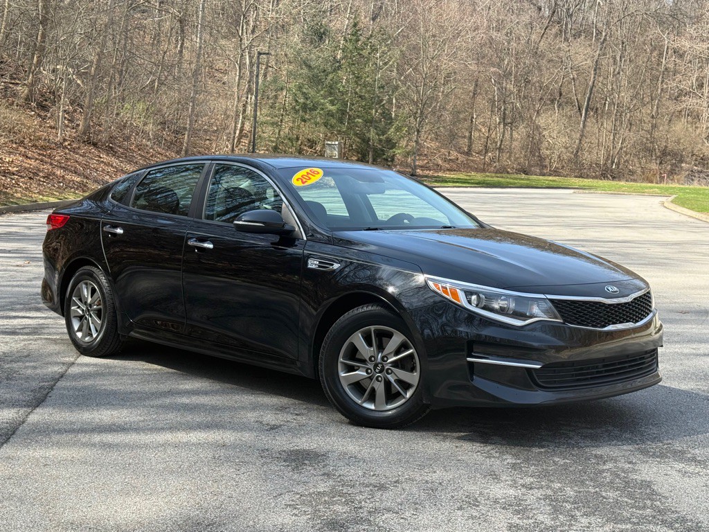 2016 Kia Optima Image 2