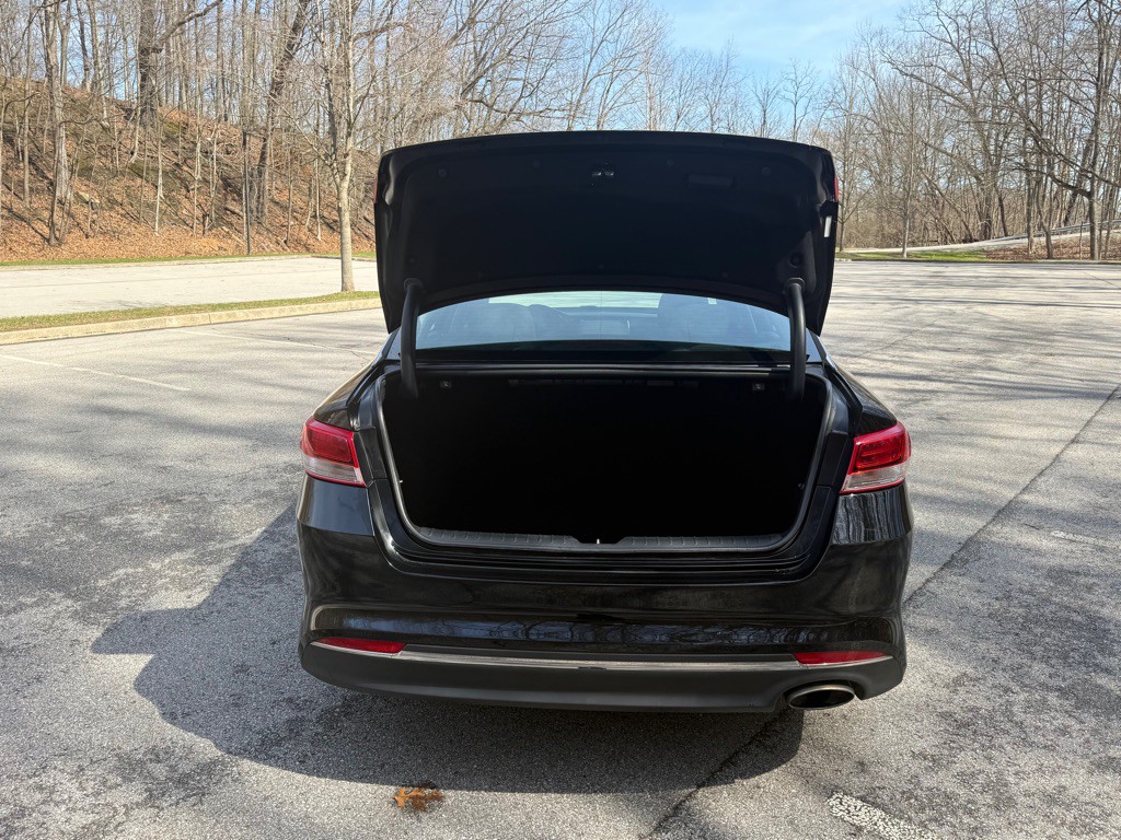 2016 Kia Optima Image 17