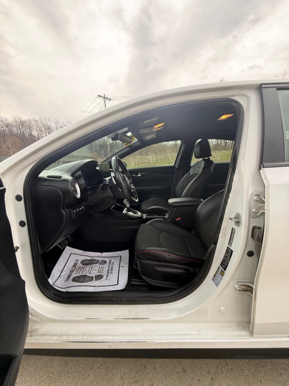 2021 Kia Forte Image 12