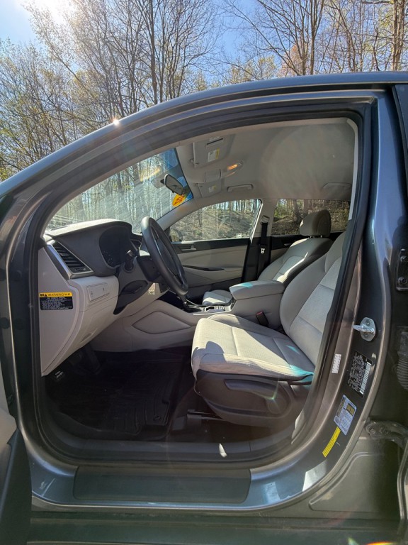 2016 Hyundai Tucson Image 12