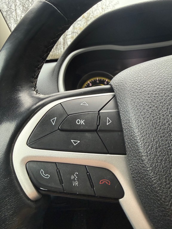 2015 Jeep Cherokee Image 7