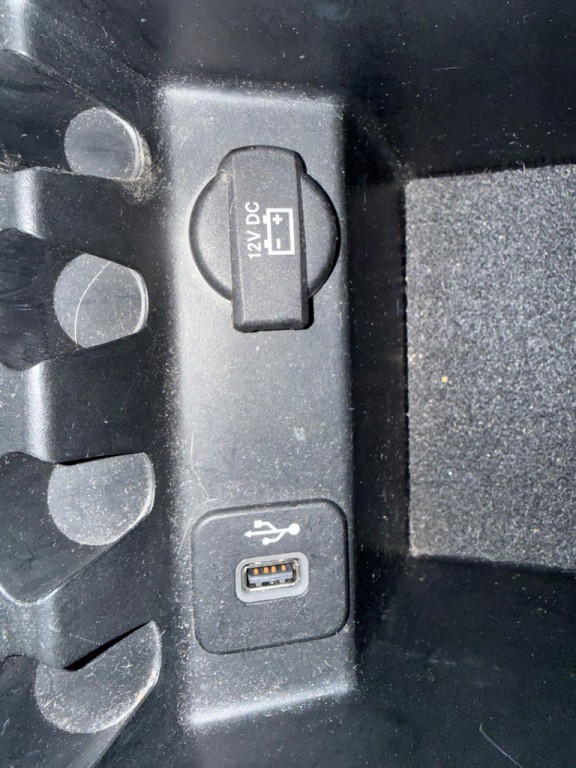 2015 Jeep Cherokee Image 12