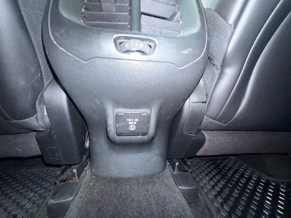 2015 Jeep Cherokee Image 19