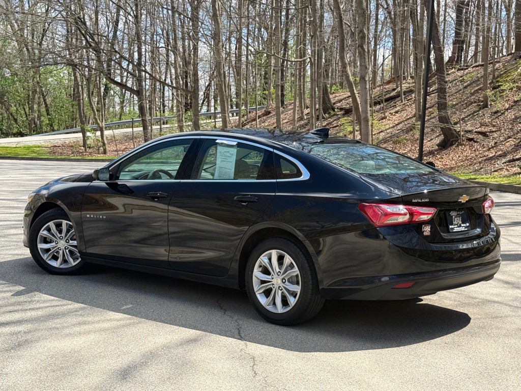 2020 Chevrolet Malibu Image 3
