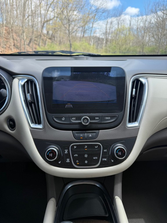 2020 Chevrolet Malibu Image 9