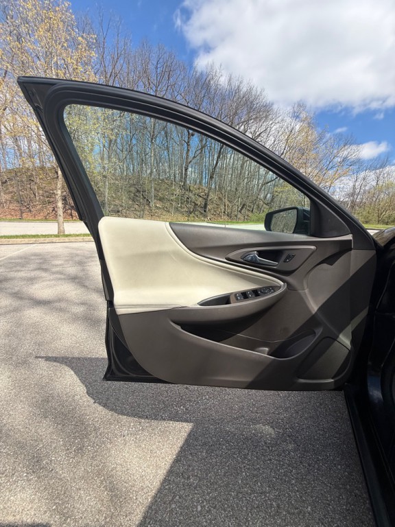2020 Chevrolet Malibu Image 15