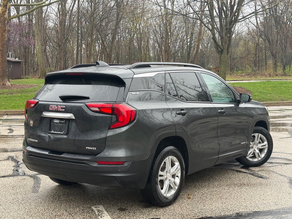 2020 GMC Terrain Image 4