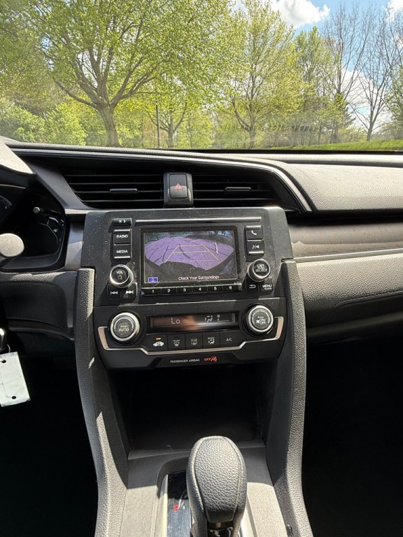 2019 Honda Civic Image 10