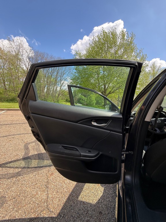 2019 Honda Civic Image 14