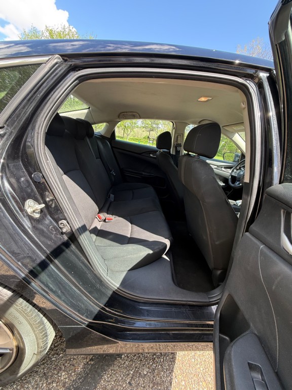 2019 Honda Civic Image 17