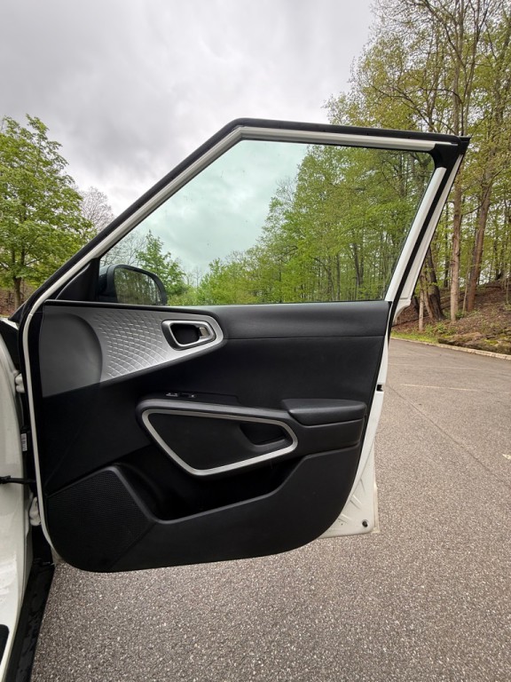 2023 Kia Soul Image 19