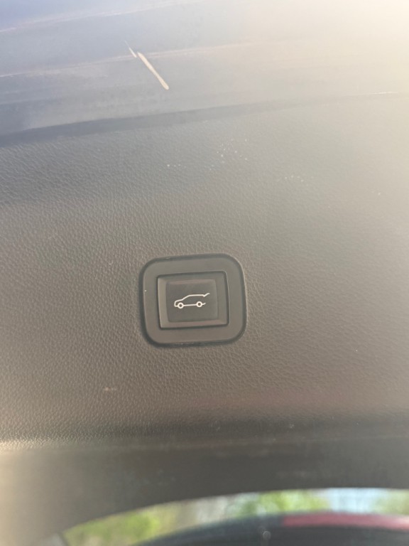 2019 Buick Enclave Image 18