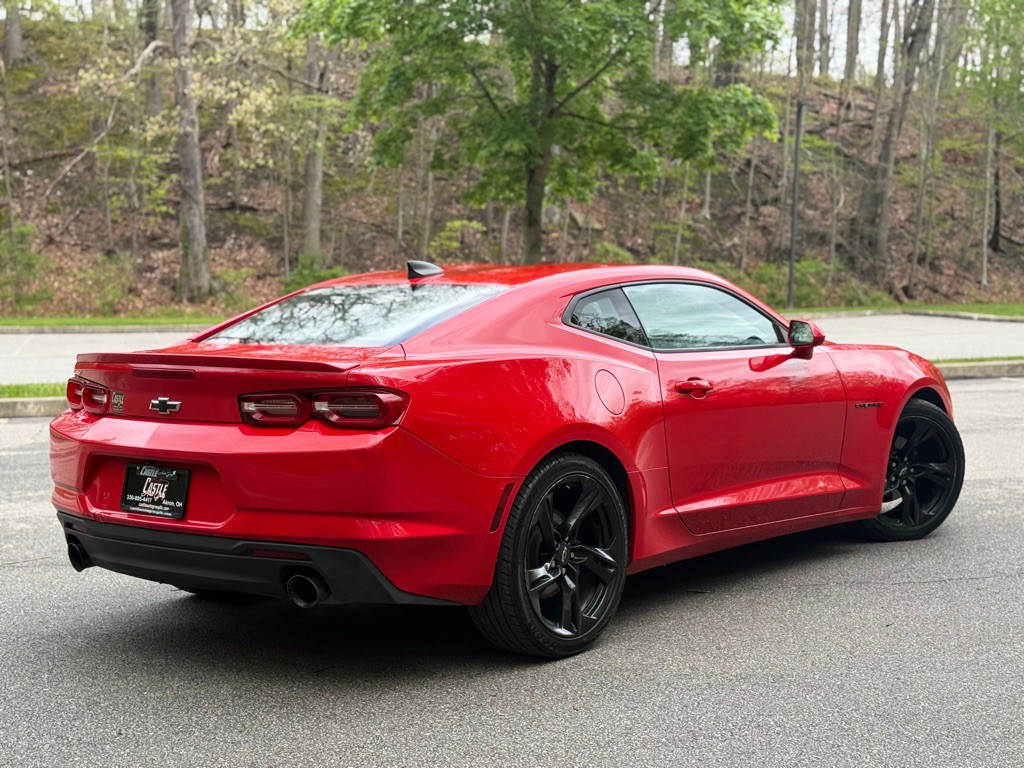 2020 Chevrolet Camaro Image 4