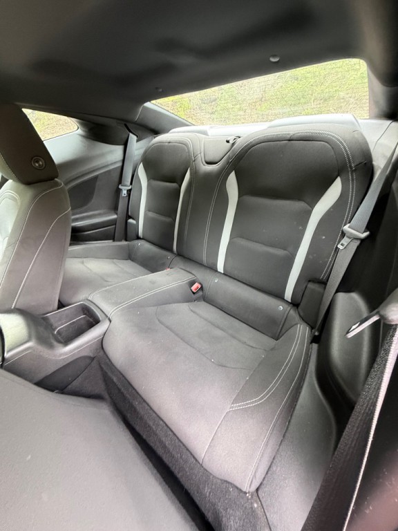 2020 Chevrolet Camaro Image 14