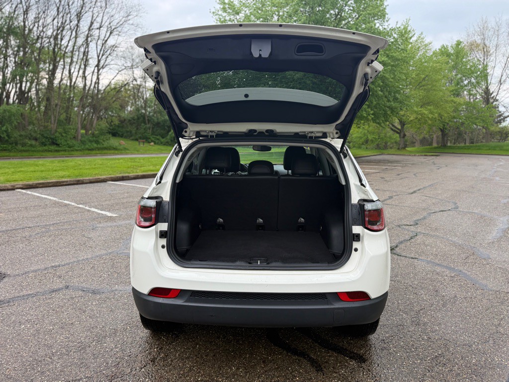 2018 Jeep Compass Image 14