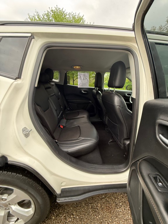 2018 Jeep Compass Image 15