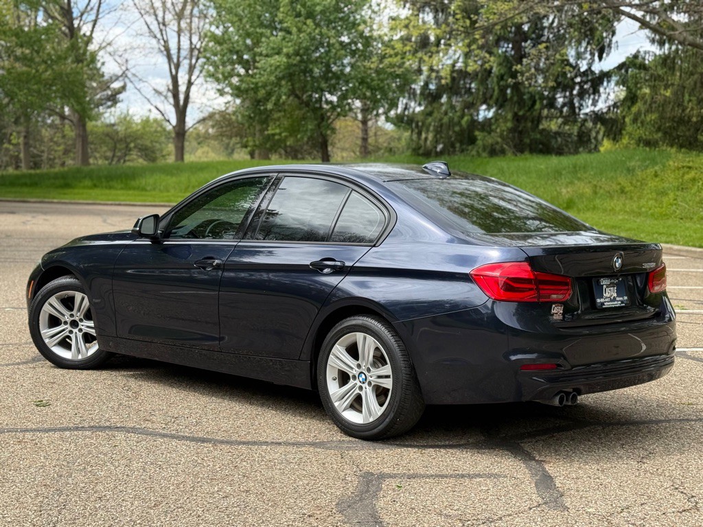 2016 BMW 3 Series Image 4