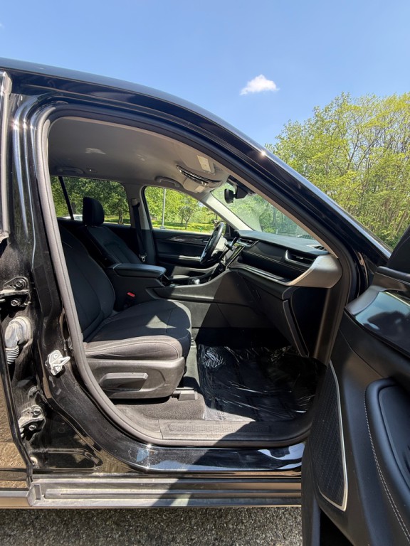 2022 Jeep Grand Cherokee Image 21